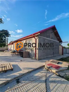 EXCLUSIVITATE! Casa moderna cu teren generos zona Mihailesti - foto 2