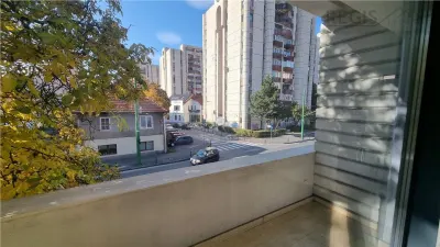 Vila - Bloc modern de 11 camere zona Centrul Civic , Onix - foto 16