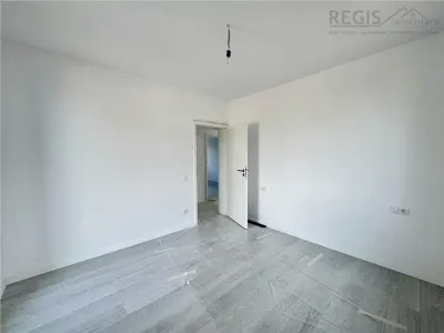 Casa noua de vanzare | 3 dormitoare | curte | parter - foto 13
