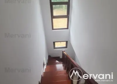 Vila de vanzare in Comarnic - foto 15