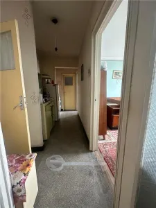 CENTRU BLOC GULIVER 3 CAMERE  LIBER ETAJ INTERMEDIAR - foto 3
