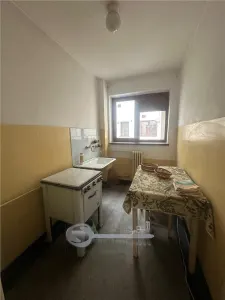 CENTRU BLOC GULIVER 3 CAMERE  LIBER ETAJ INTERMEDIAR - foto 9