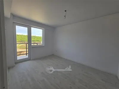 Apartament 2camere Bucium + curte 25mp - foto 2