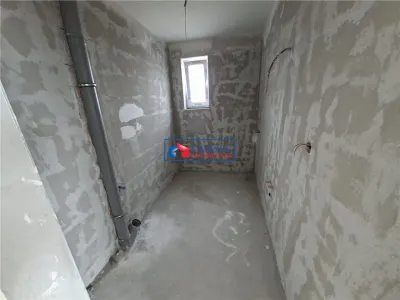 Vanzare apartament 2 camere zona Sesul de Sus Floresti - foto 7