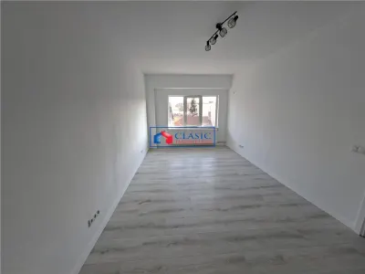 Inchiriere apartament 4 camere pentru locuit sau sediu firma, birouri Centru, Cluj-Napoca - foto 4