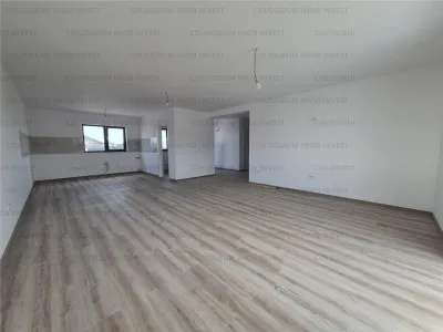 Casa individuala, 4 camere, curte proprie - Tarlungeni - foto 2
