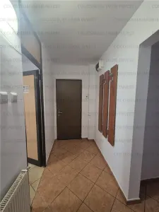 Apartament 3 camere, decomandat - zona Astra - foto 10