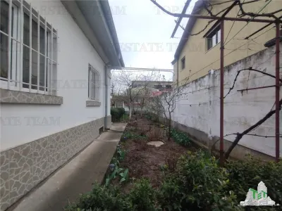 Casa individuala cu garaj si curte libera 300 mp, zona excelenta Brancoveanu - foto 6