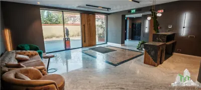 Garsoniera 44mp, cu finisaje premium, toate utilitatile, piscina, complex rezidential securizat, zona Padurea Baneasa - foto 2