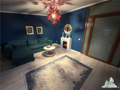 Vila spatioasa cu 3 apartamente in Fundeni Dobroiesti - foto 22