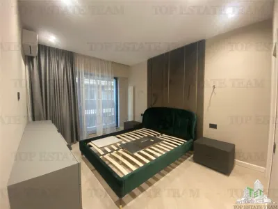 Apartament 3 camere, zona Rex Mamaia, Constanta - Mamaia
