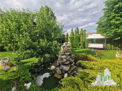 Vila lux 5 camere cu gradina superba centru Domnesti - foto 24