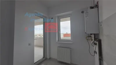 Apartament tip penthouse, 3 camere, Semicentral - foto 9