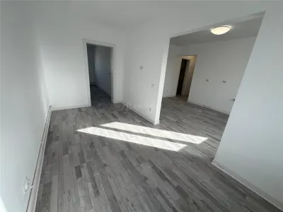 Bocsa Romana, Proiect NOU, 28 de Apartamente cu 2 si 3 Cam., Modernizari Premium. - foto 13