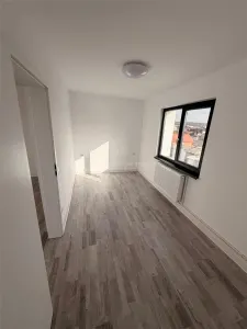 Bocsa Romana, Proiect NOU, 28 de Apartamente cu 2 si 3 Cam., Modernizari Premium. - foto 24