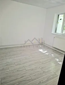 Exclusivitate !!! Apartament 2 camere conf  1 dec zona Micro 5 - foto 2