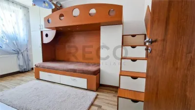 RECO Apartament 3 camere zona centrala - foto 9