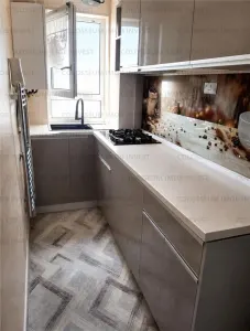 Apartament 3 camere, semidecomandat - zona Florilor - foto 2