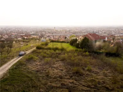 RECO Teren intravilan in Oradea zona dealuri cu panorama - foto 7