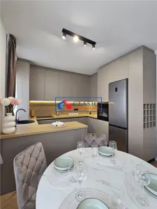Vanzare duplex 5 camere finisaje de LUX teren 270 mp in Floresti- zona Vivo Mall - foto 12