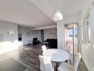 Torontalului, apartament 2 camere, centrala proprie, lift - foto 4