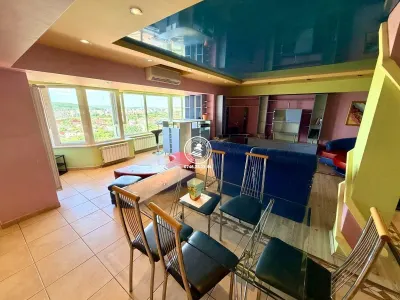 Apartament 3 camere Centru - foto 2
