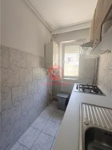 Apartament 3 camere semidecomandat Năvodari - foto 5