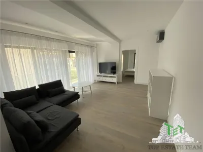 Apartament cu 3 camere de vanzare in Piata Victoriei - Bucuresti