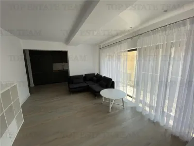 Apartament cu 3 camere de vanzare in Piata Victoriei - foto 2