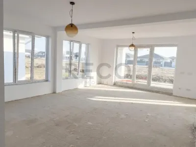 RECO Vila în stil mediteranean cu 4 CAMERE SANTANDREI - Santandrei