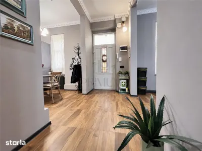 Piata Sfanta Maria, apartament 2 camere, cladire istorica - foto 2
