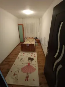 Inchiriere - Podu Ros - Apartament 4 camere - foto 7
