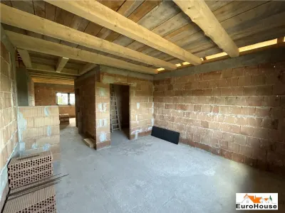 Casa De Vanzare P+E+M In Alba Iulia , Zona Oarda - foto 19