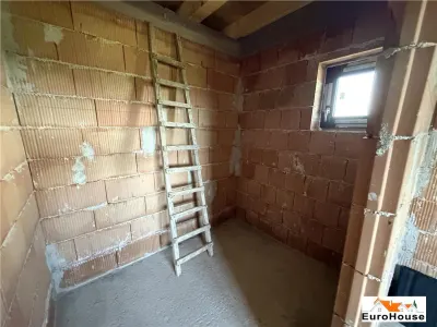 Casa De Vanzare P+E+M In Alba Iulia , Zona Oarda - foto 20