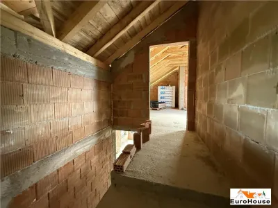 Casa De Vanzare P+E+M In Alba Iulia , Zona Oarda - foto 24