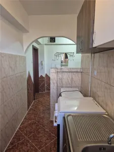 SOARELUI - APARTAMENT 1 CAMERA - mobilat, utilat, decomandat - foto 4