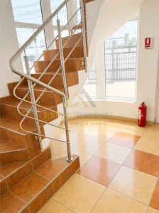 CLADIRE DE BIROURI DE INCHIRIAT IN BAIA MARE B DUL INDEPENDENTEI VIS A VIS DE VENETIA SHOWROOM - foto 5