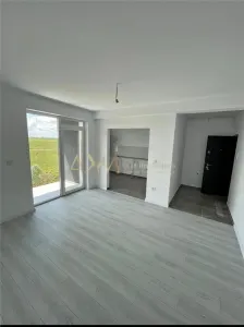Vanzare apartament 2 camere Giroc - foto 4