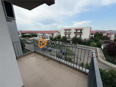 Apartament 3 camere cf 1 decomandat zona Orizont - foto 9