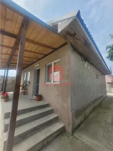Casa in Stare Excelenta si Teren Concesiune, 230 mp, Lumina - foto 2