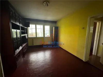 Apartament 3 camere zona Podu Ros - foto 4