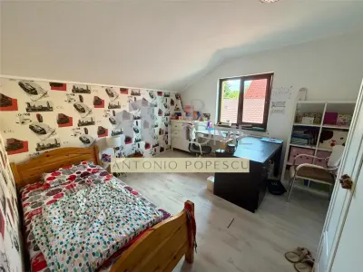 Casa 4 camere, in Ploiesti, zona ultracentrala. - foto 13