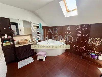 Casa 4 camere, in Ploiesti, zona ultracentrala. - foto 15