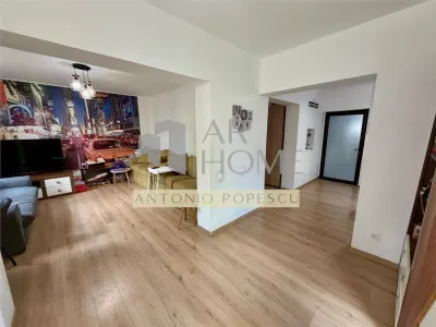 Casa 4 camere, in Ploiesti, zona ultracentrala. - foto 6