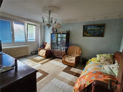 Apartament 3 camere decomandat - Brancoveanu, Str. Uioara - 63mp - foto 3