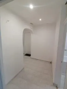 Garsoniera Racadau-pietonal,bloc apartamente,liber,70000 Euro - foto 5