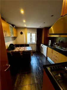 Fabric, apartament 2 camere, decomandat, centrala proprie - foto 5
