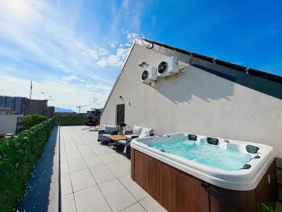 Penthouse exclusivist cu terasa de 85 mp, jacuzzi privat si independenta energetica – Prima inchiriere | Zona Coresi, Brasov - foto 5