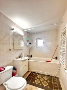 Apartament 3 camere decomandat, parter inalt ,  Olteniei - foto 5