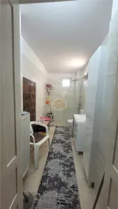Casa solidă și spațioasă în centrul orașului Livada - foto 23